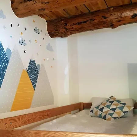 Semesterbostad La Louronnaise *